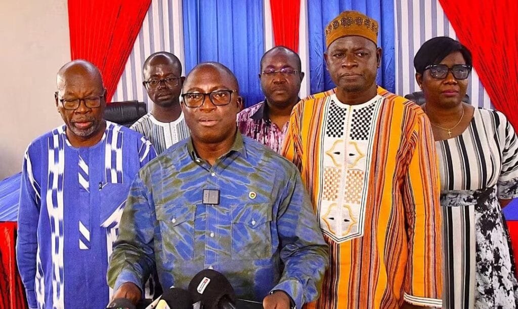 Pour le ministre Mathias Traoré, l’expérience du secteur privé de sécurité pourrait désormais servir d’exemple à d’autres branches d’activité qui ne disposent pas encore de convention collective